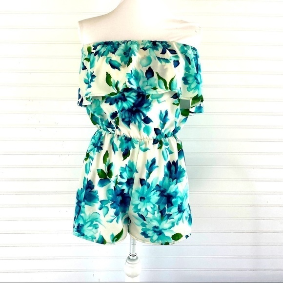 Tropical floral shorts romper Size Small - Picture 1 of 13